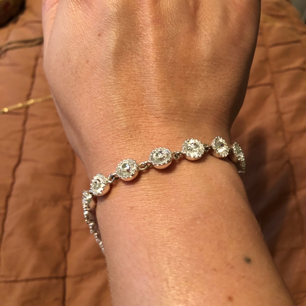 Sparkly stone bracelet
